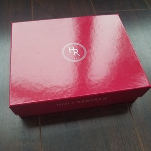 Holt Renfrew Magenta Pink Medium Gift Box